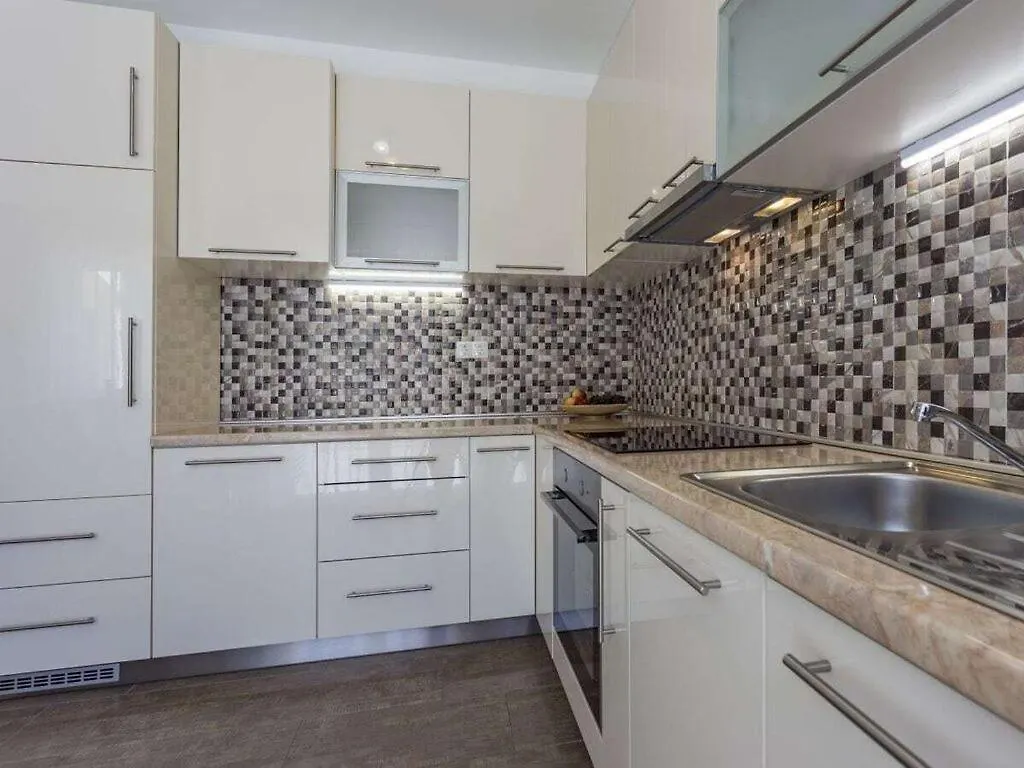 Lorena Comfortable Holiday Residence Banjole Croatia